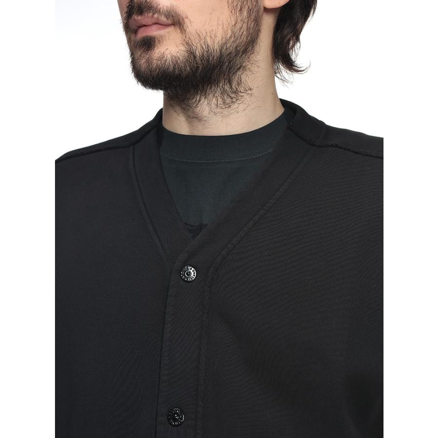 ストーンアイランド STONE ISLAND メンズ カーディガン SI6100040S0051袖ロゴ Vネック ポケット付き スウェット ブランド アウター 羽織 カーデ 無地の画像