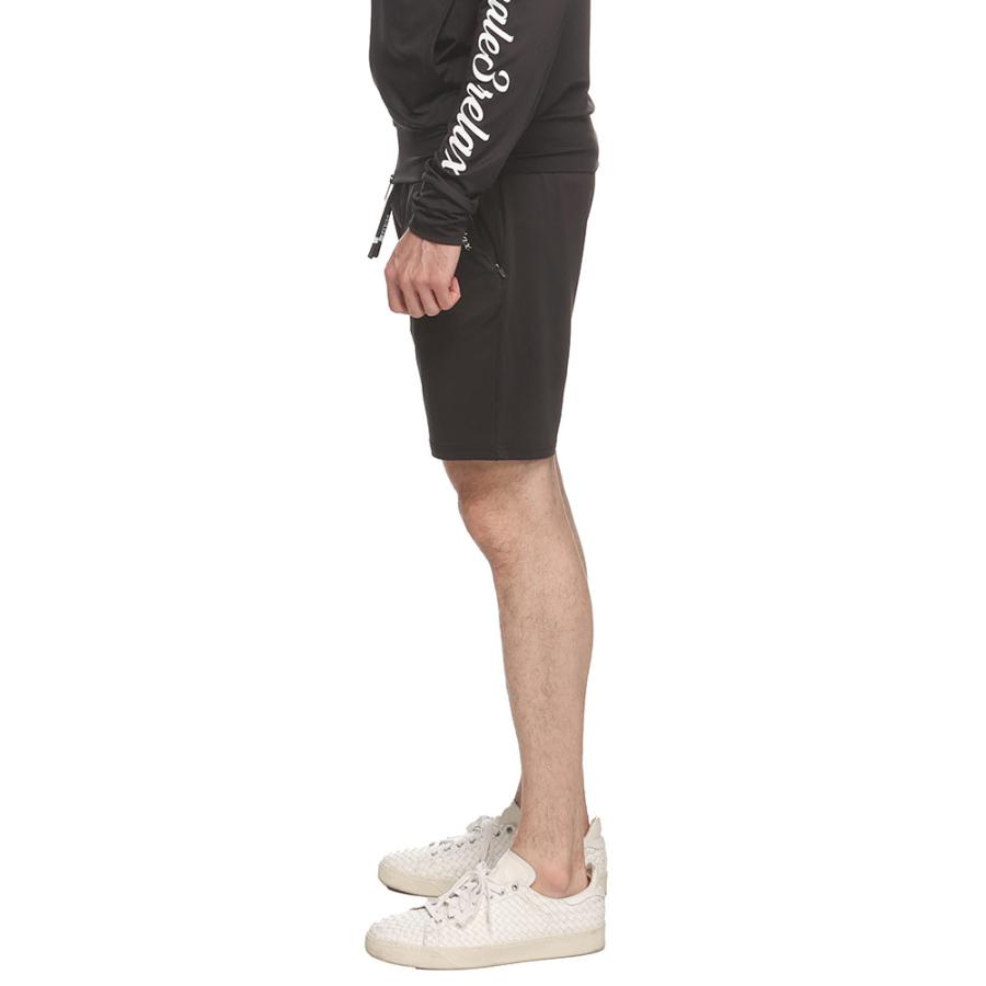 1PIU1UGUALE3 RELAX ウノ ピュ ウノ ウグァーレ トレ リラックス