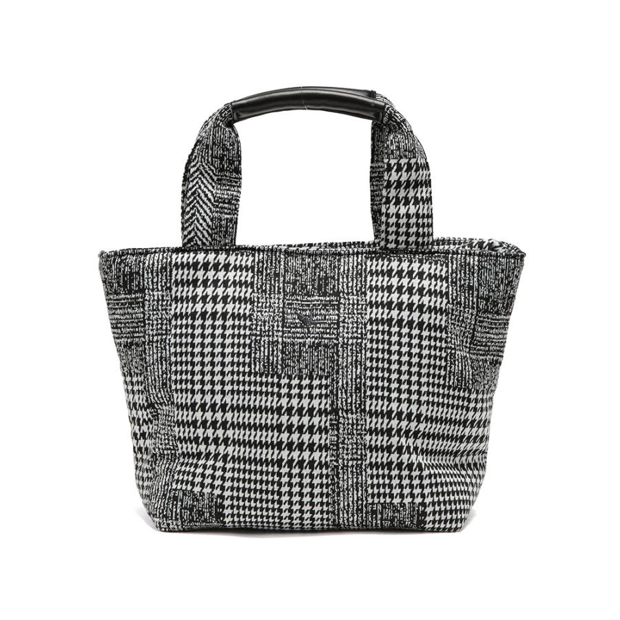 1PIU1UGUALE3 RELAX ウノ ピュ ウノ ウグァーレ トレ リラックス