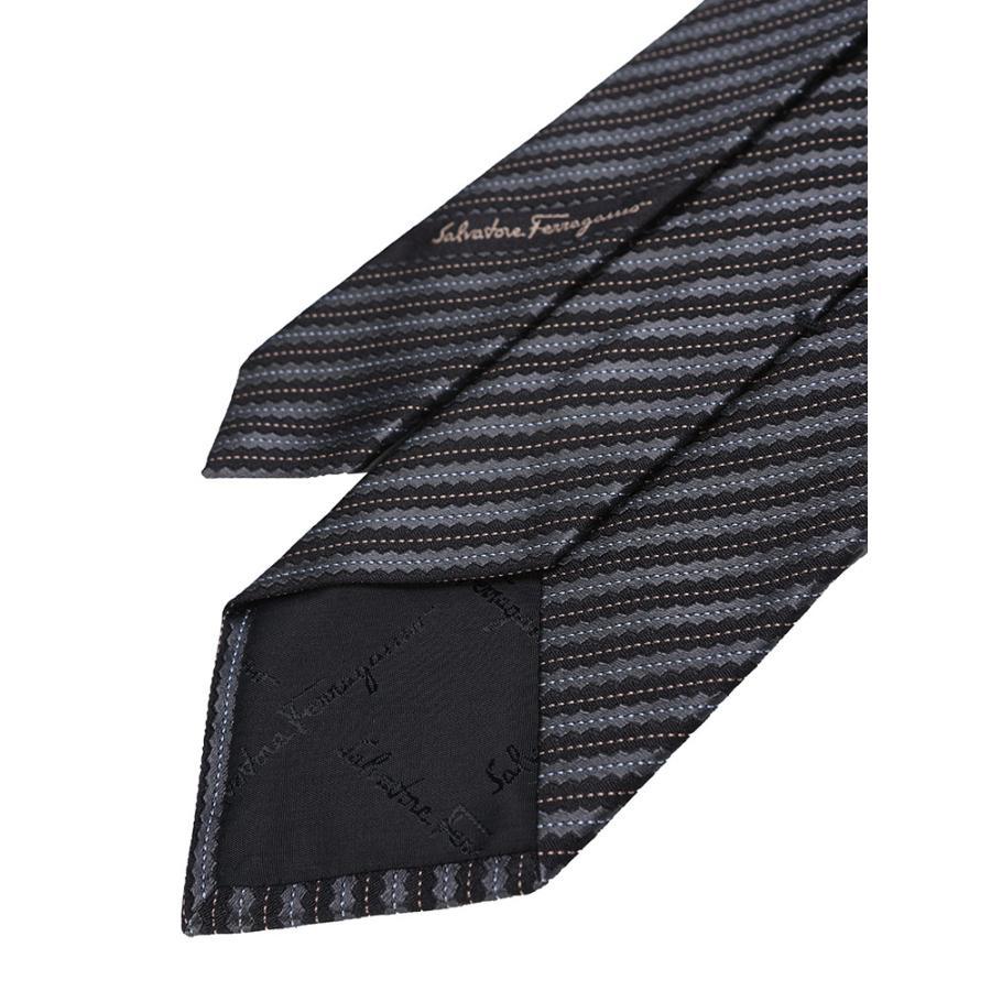 新品！未使用！Salvatore Ferragamo シルク ネクタイ FERRAGAMO サルヴァトーレフェラガモ ネクタイ メンズ Salvatore