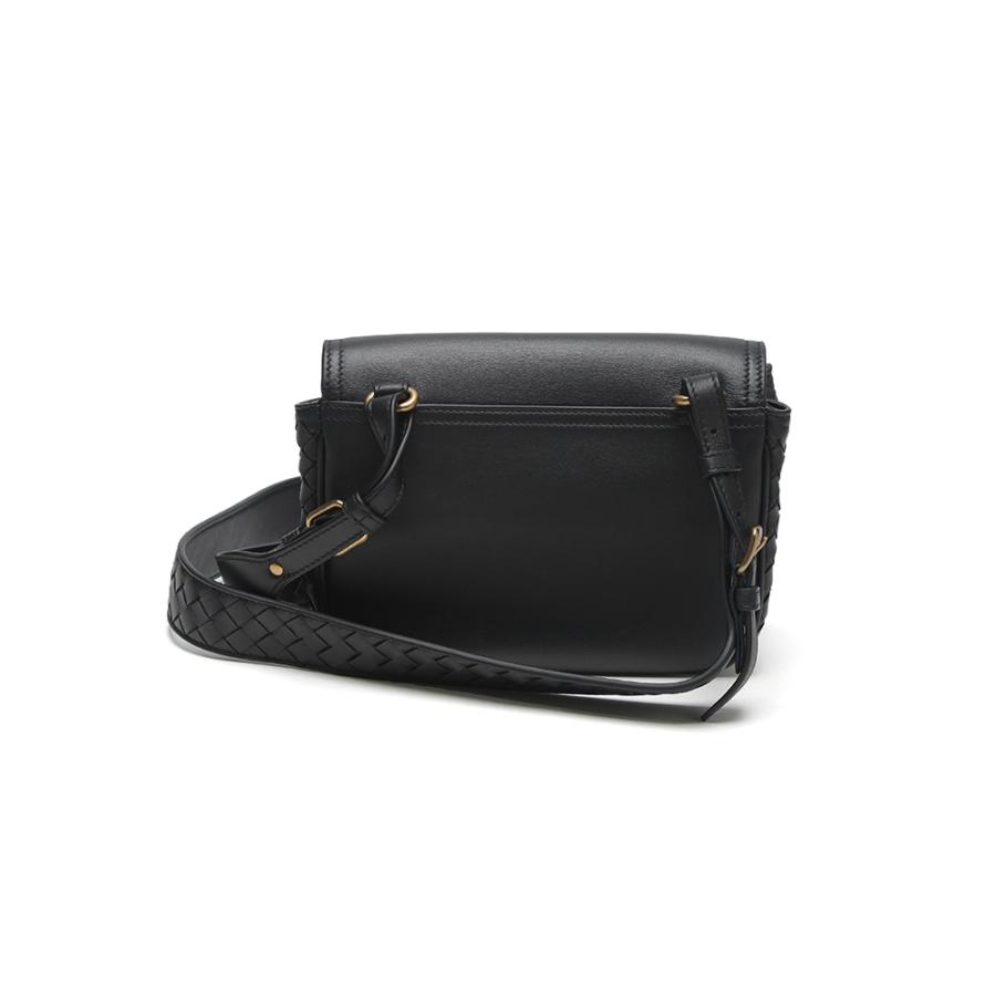 BOTTEGA VENETA ボッテガ・ヴェネタ イントレチャート フラップ  