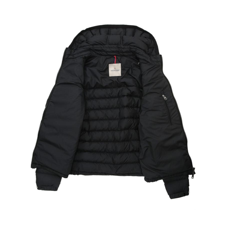 MONCLER（モンクレール） フード フルジップ ライトダウン パーカー