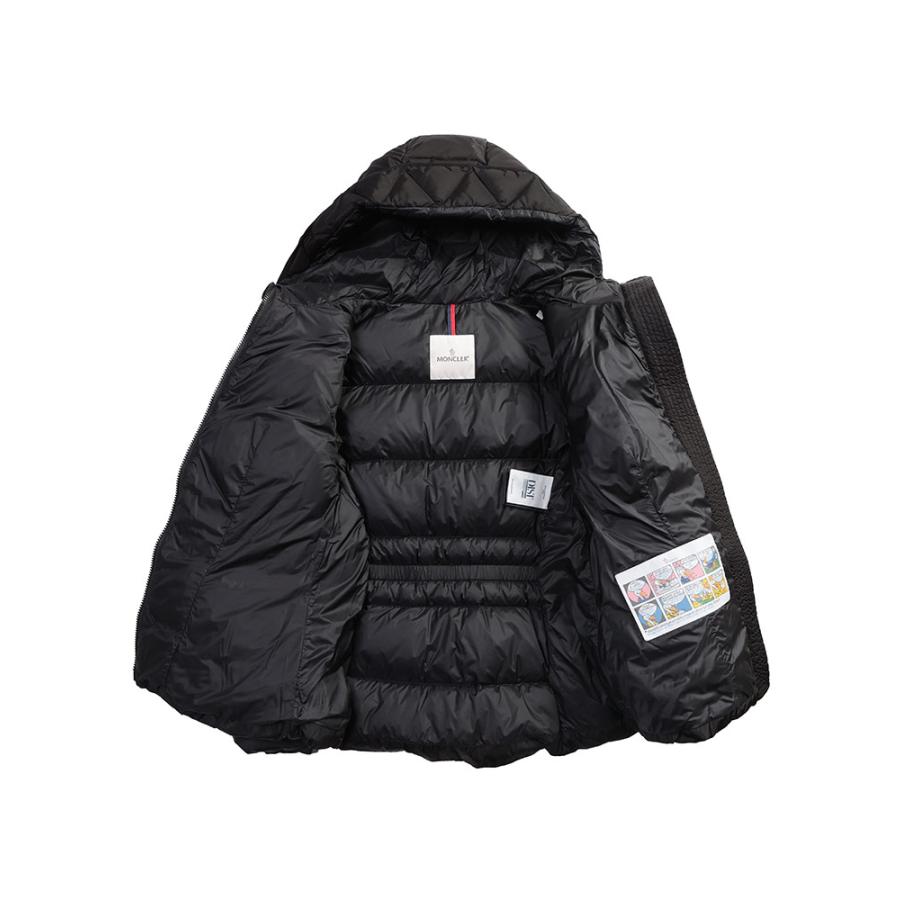 MONCLER（モンクレール） ダウン アウター フルジップ ショート丈