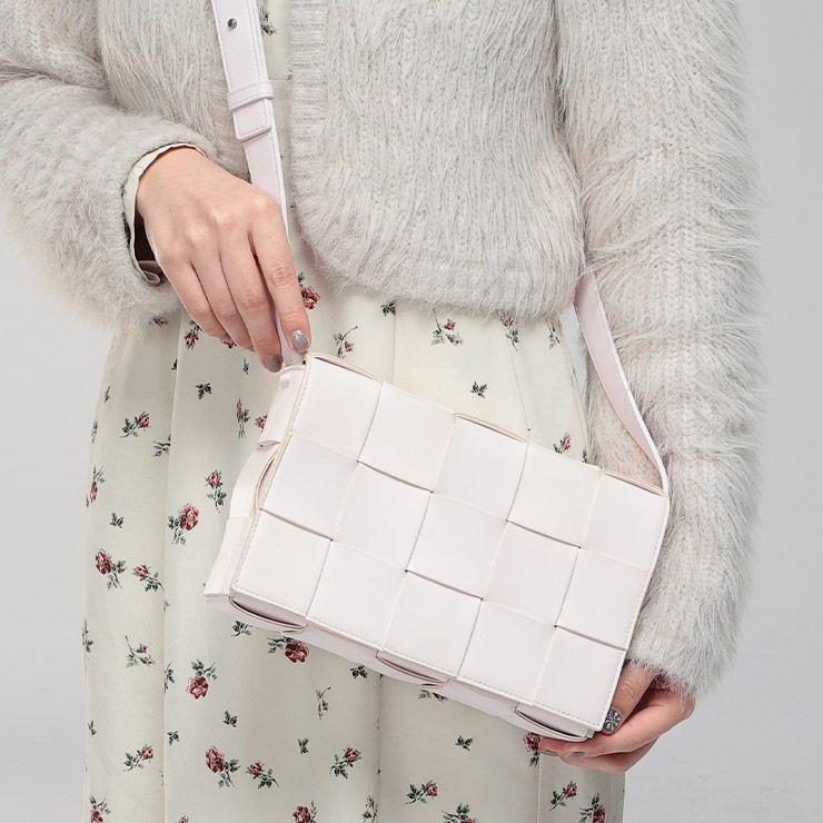 BOTTEGA VENETA（ボッテガ・ヴェネタ） バッグ レディース イントレ