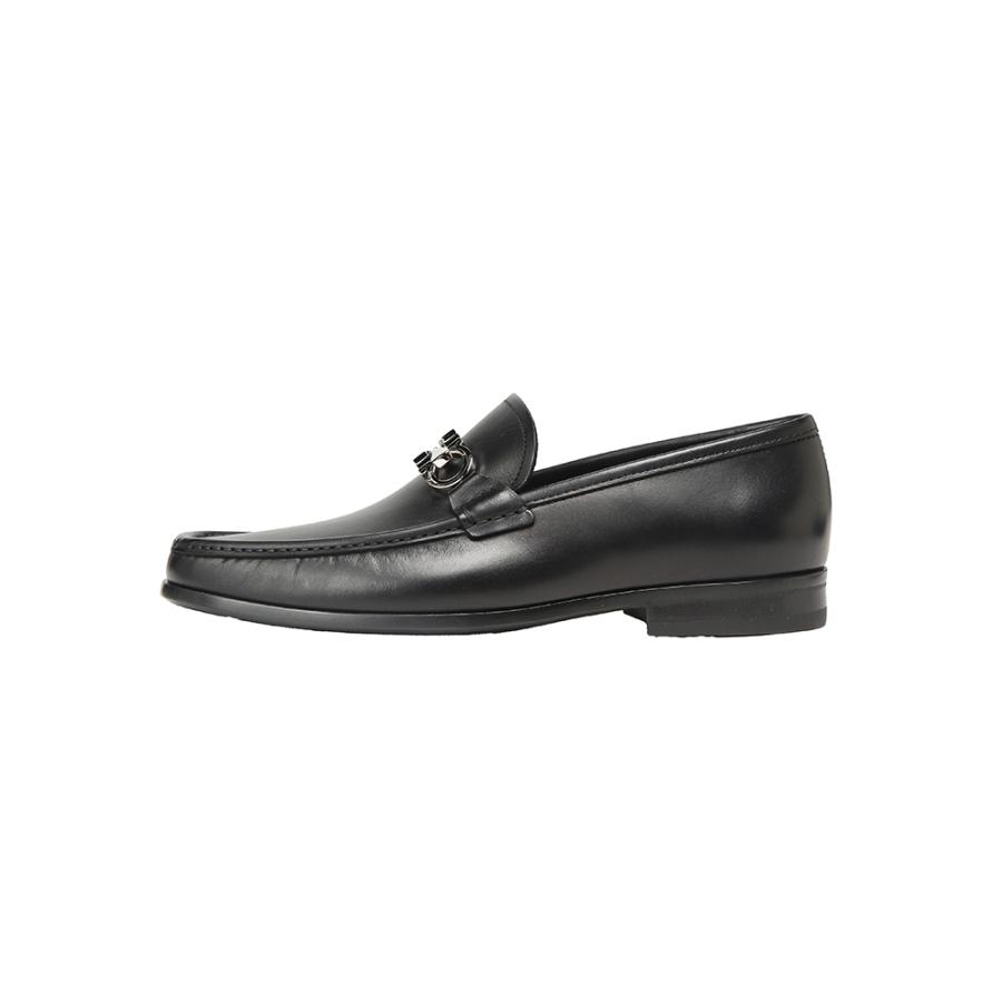 サルヴァトーレフェラガモ Salvatore Ferragamo メンズ ローファー ガンチーニ モカシンシューズ FG686084 ブランド 靴 シューズ ビジネス フォーマル 革靴の画像