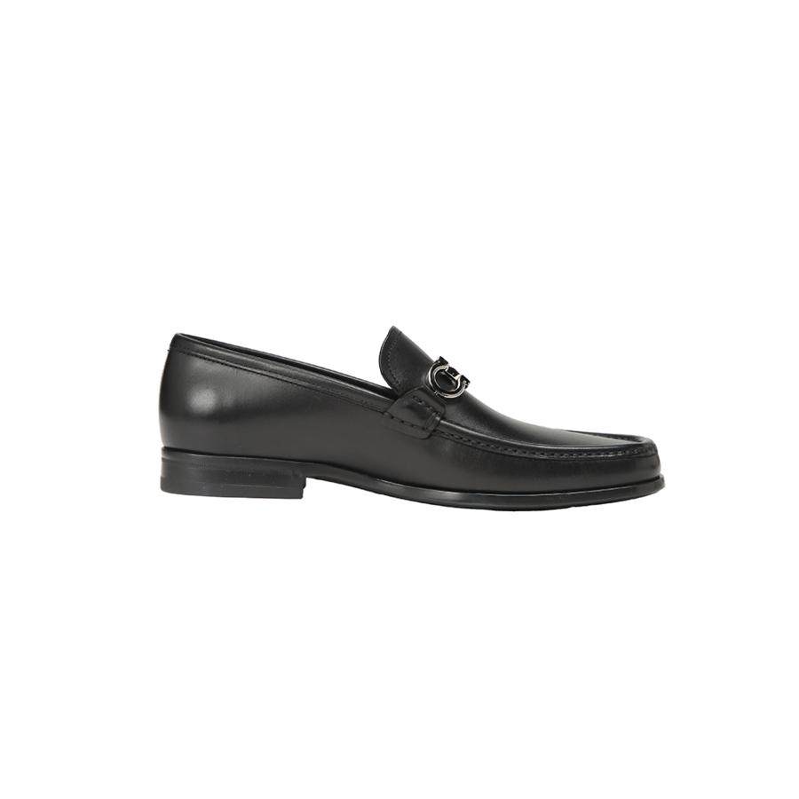 サルヴァトーレフェラガモ Salvatore Ferragamo メンズ ローファー ガンチーニ モカシンシューズ FG686084 ブランド 靴 シューズ ビジネス フォーマル 革靴の画像