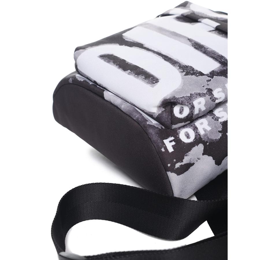 未使用品 DIESEL ディーゼル ビッグDロゴ ボディバッグ 未使用に近い】DIESEL ディーゼル ボディバッグ 刺繍 ロゴ ブラック