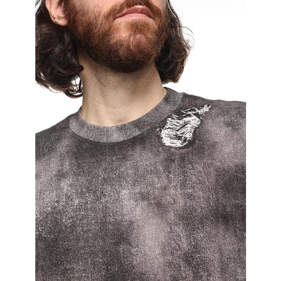 DIESEL（ディーゼル） トロンプルイユ 総柄プリント クルーネック 半袖