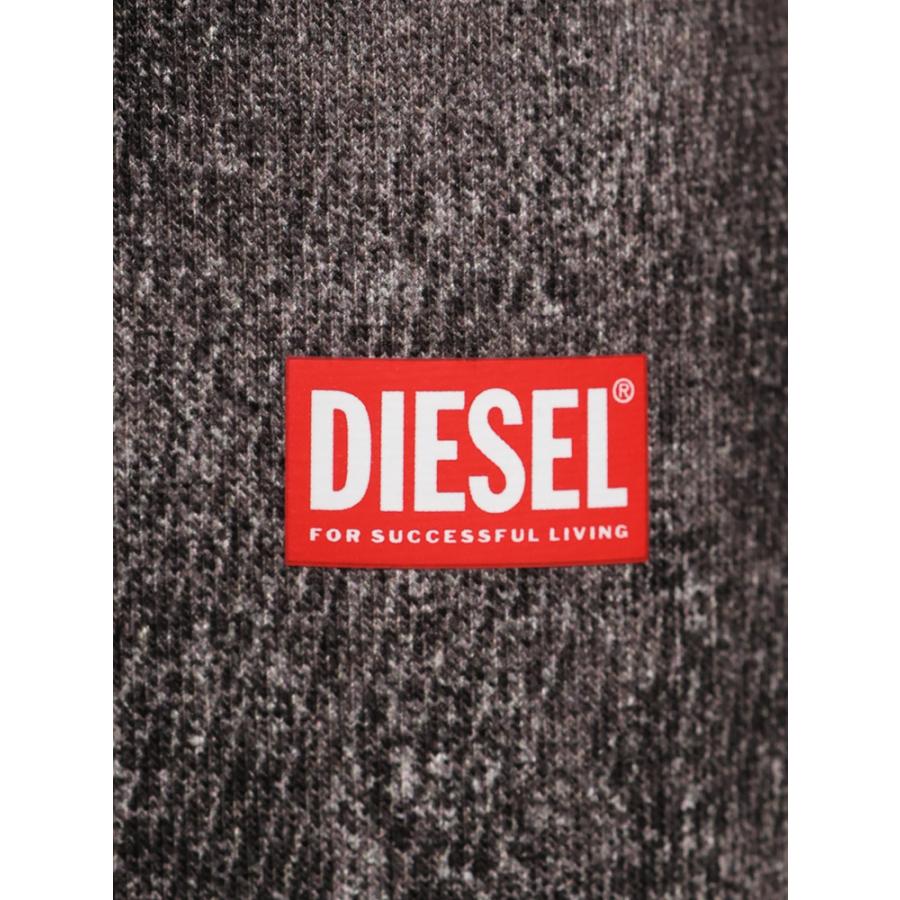 DIESEL（ディーゼル） トロンプルイユ 総柄プリント クルーネック 半袖