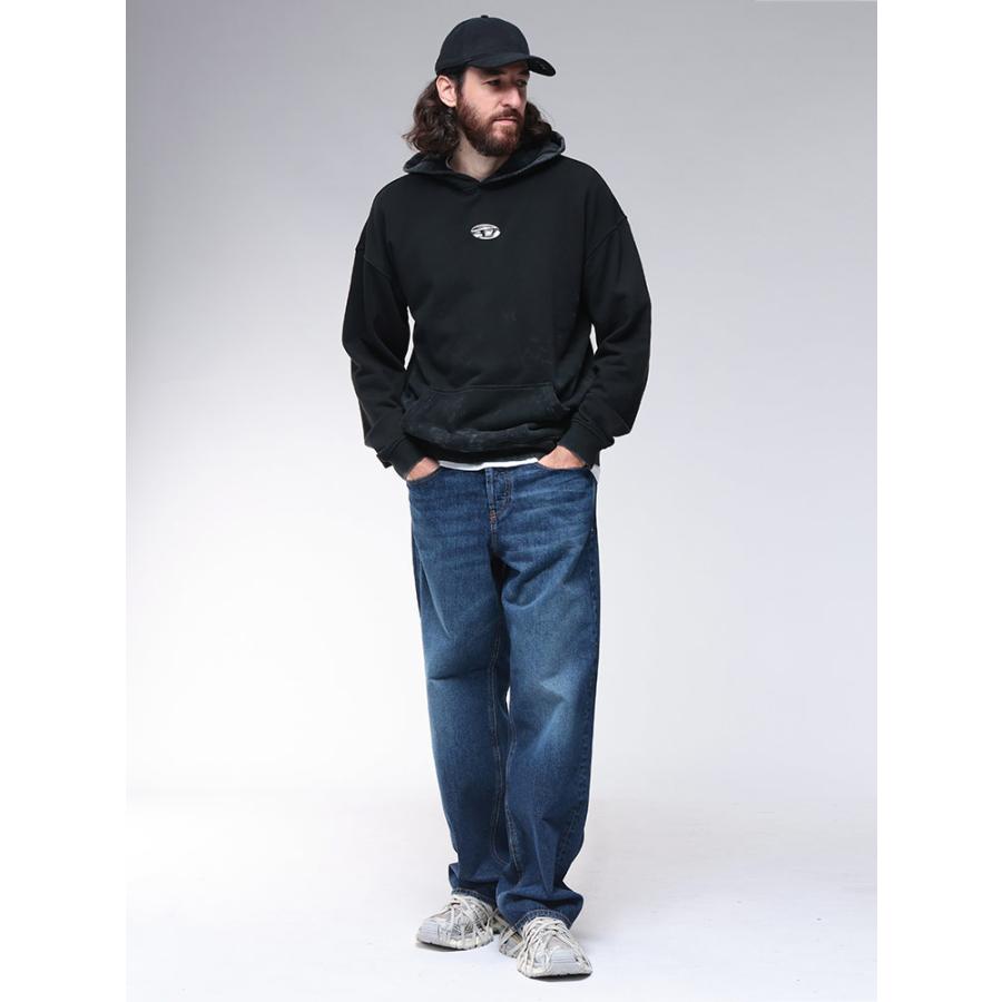 DIESEL（ディーゼル） メンズ ボタンフライ リラックスフィット デニム