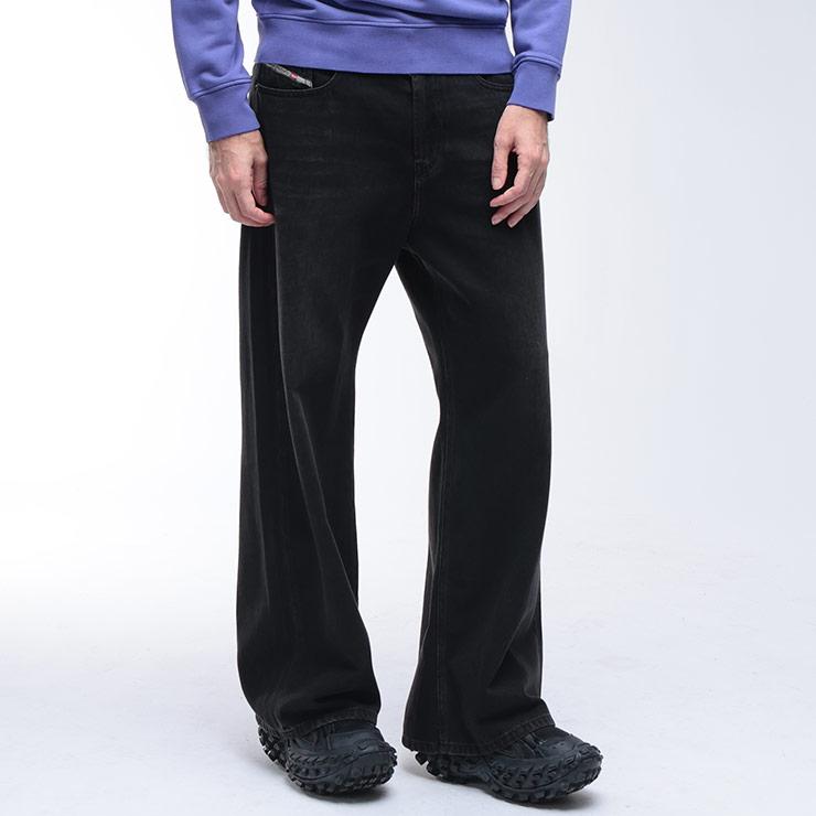 「直営店購入」DIESEL D-RISE ワイドデニム　ブラック　サイズ28 DIESEL（ディーゼル） ジーンズ relaxed jeans d-rise A06370 09J96