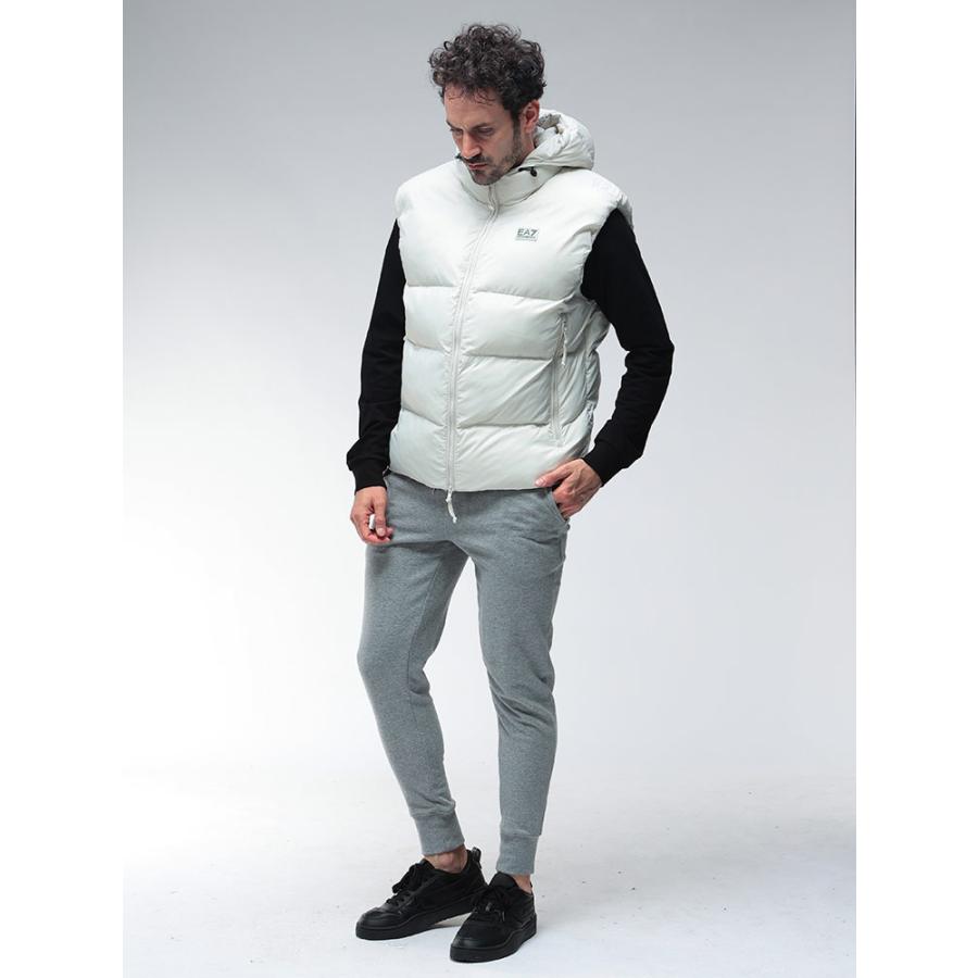 EA7 エンポリオアルマーニ ベスト アウター EMPORIO ARMANI バックロゴ