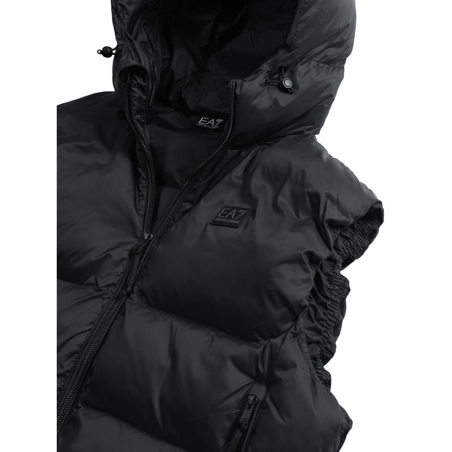 いち　エンポリオアルマーニ　中綿ベスト　ブラック　58 大きいサイズ EA7 エンポリオアルマーニ ベスト アウター EMPORIO ARMANI バックロゴ