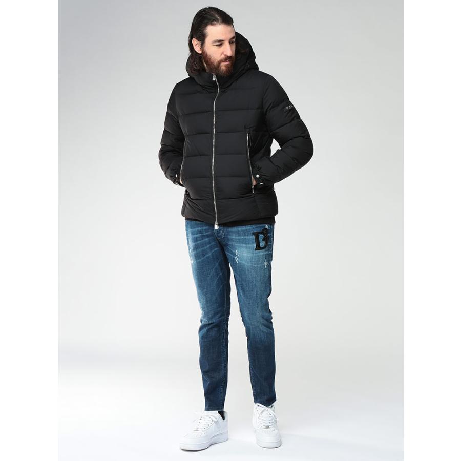 TATRAS（タトラス） フードジップロゴ フルジップ ダウンジャケット