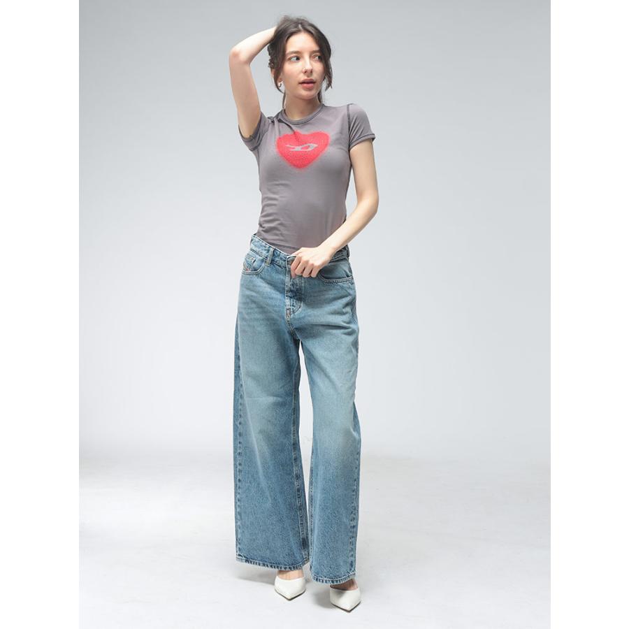 DIESEL ウィメンズ ハート Tシャツ DIESEL (ディーゼル) レディース Tシャツ 半袖 ロゴ ハート プリント