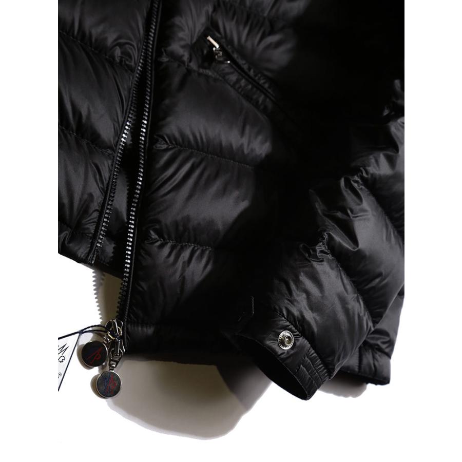 MONCLER（モンクレール） メンズ ダウンジャケット ライトダウン