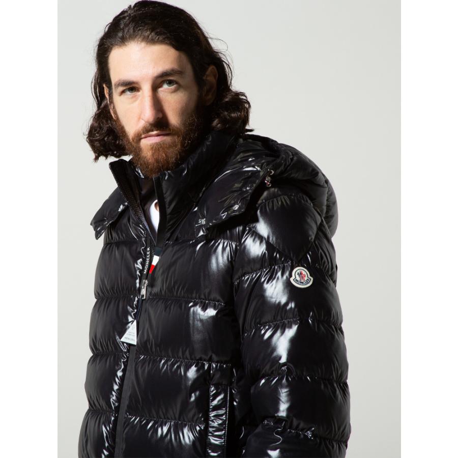 MONCLER（モンクレール） メンズ ダブルジップ ショートダウン