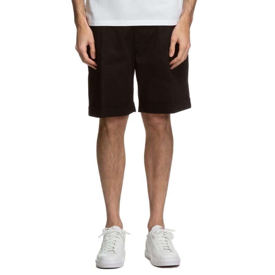 MONCLER（モンクレール） メンズ ショートパンツ 無地 コットン