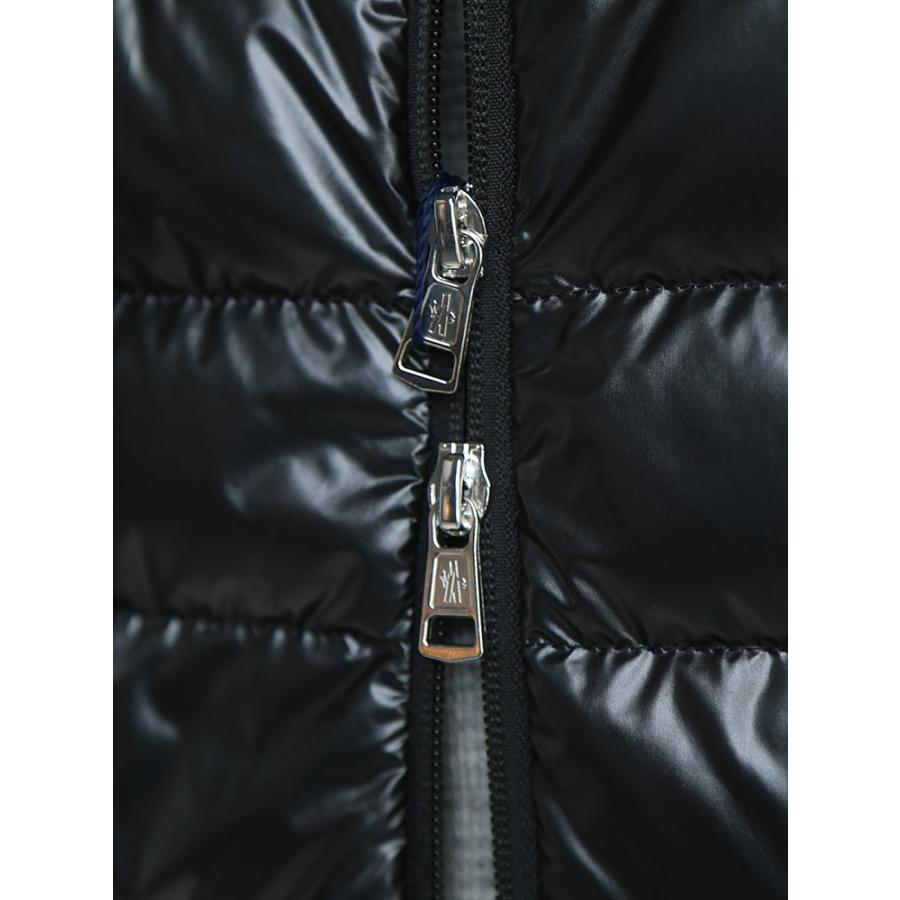 MONCLER（モンクレール） ベスト ダウンジャケット アウター Akaishi