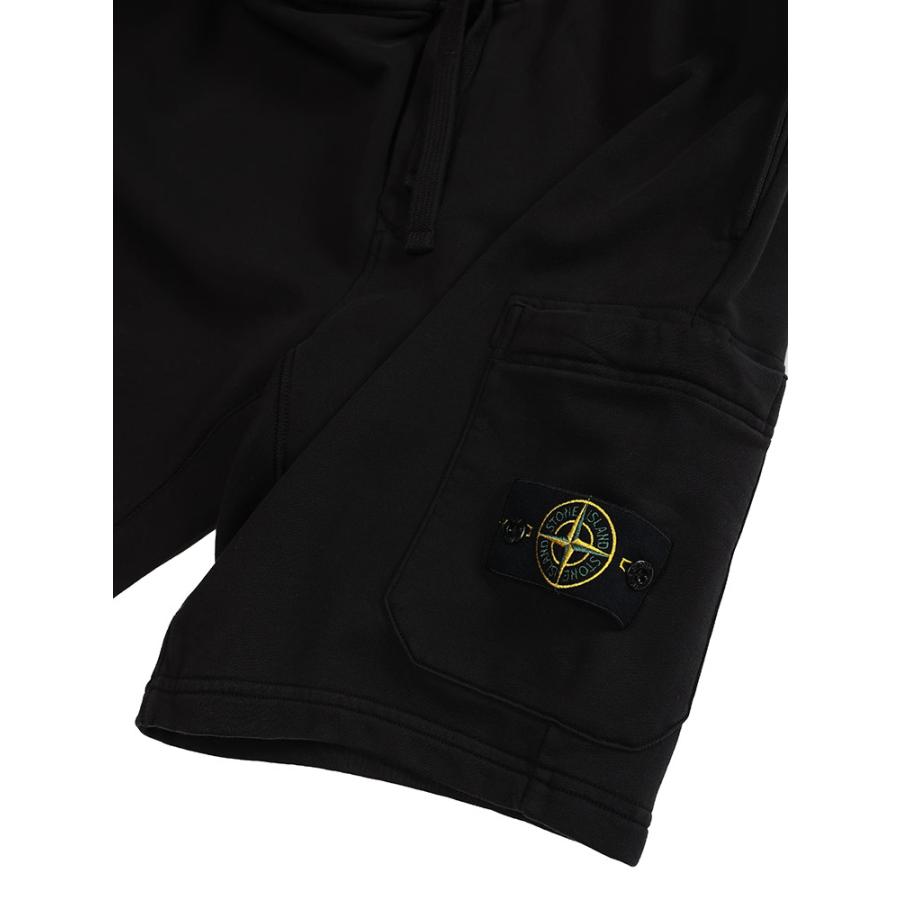 STONE ISLAND（ストーン アイランド） ハーフパンツ 短パン カーゴ