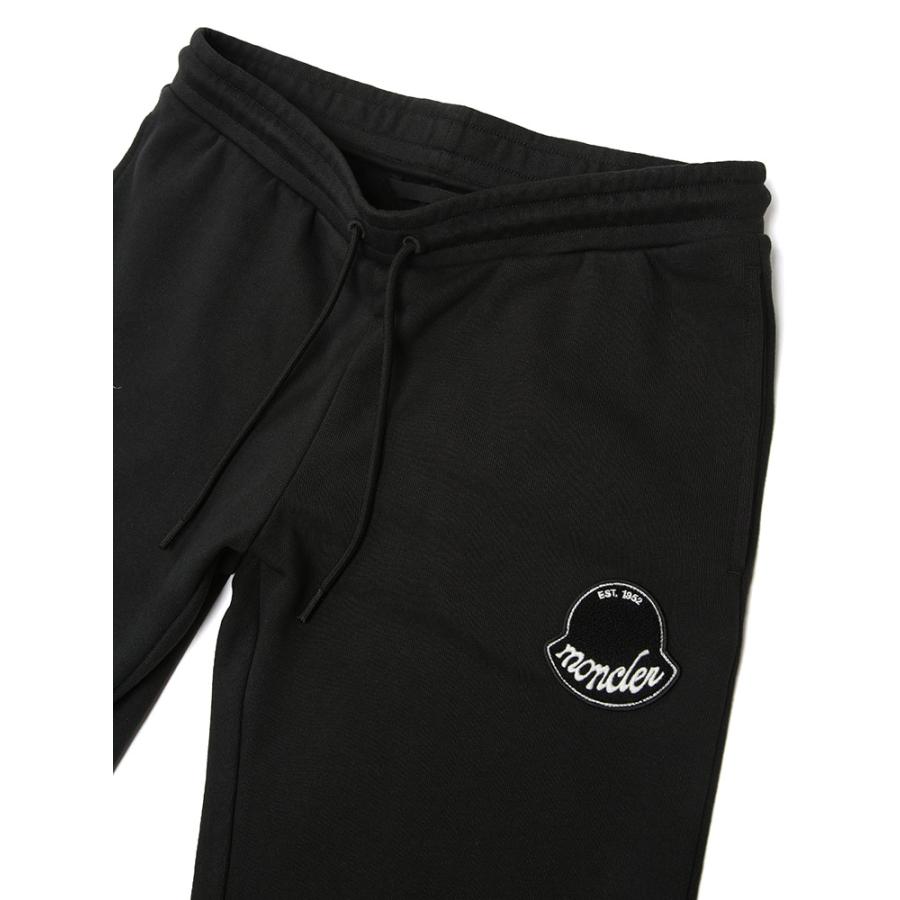 MONCLER（モンクレール） エンボスロゴパッチ スウェットパンツ