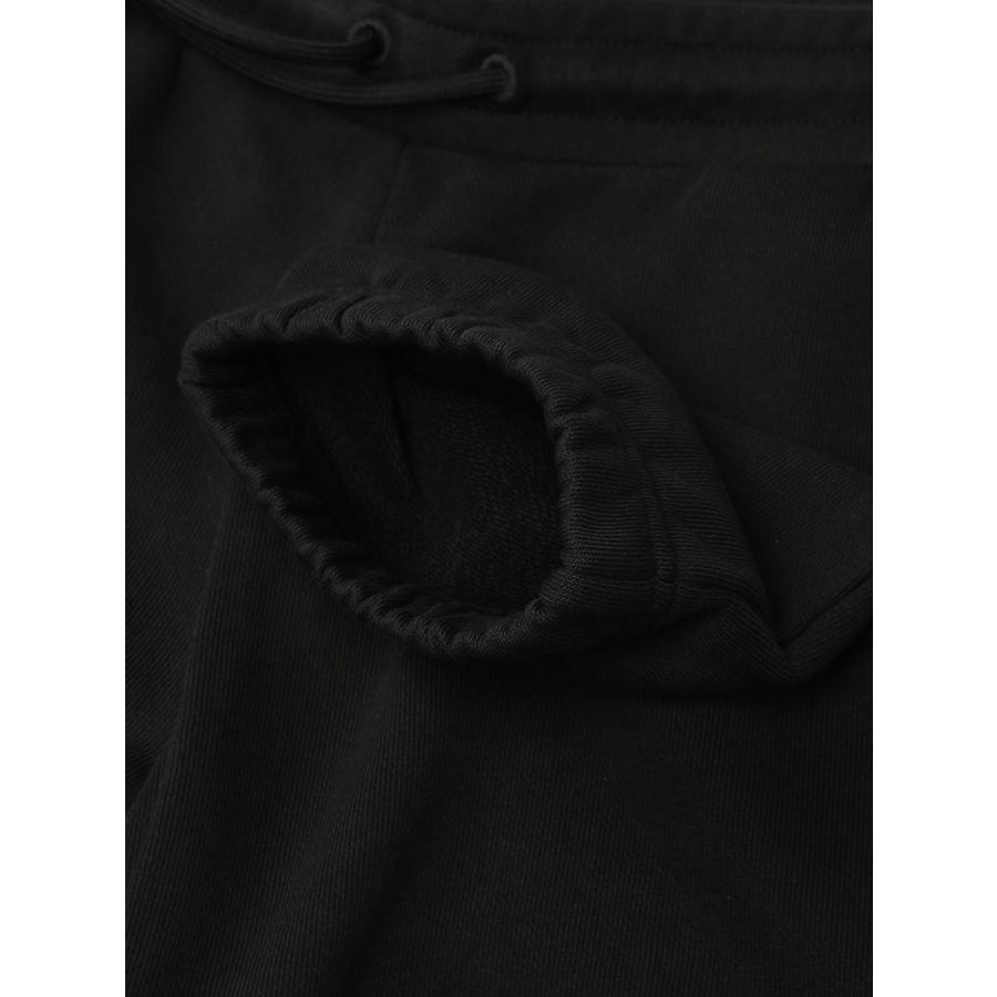 MONCLER（モンクレール） エンボスロゴパッチ スウェットパンツ