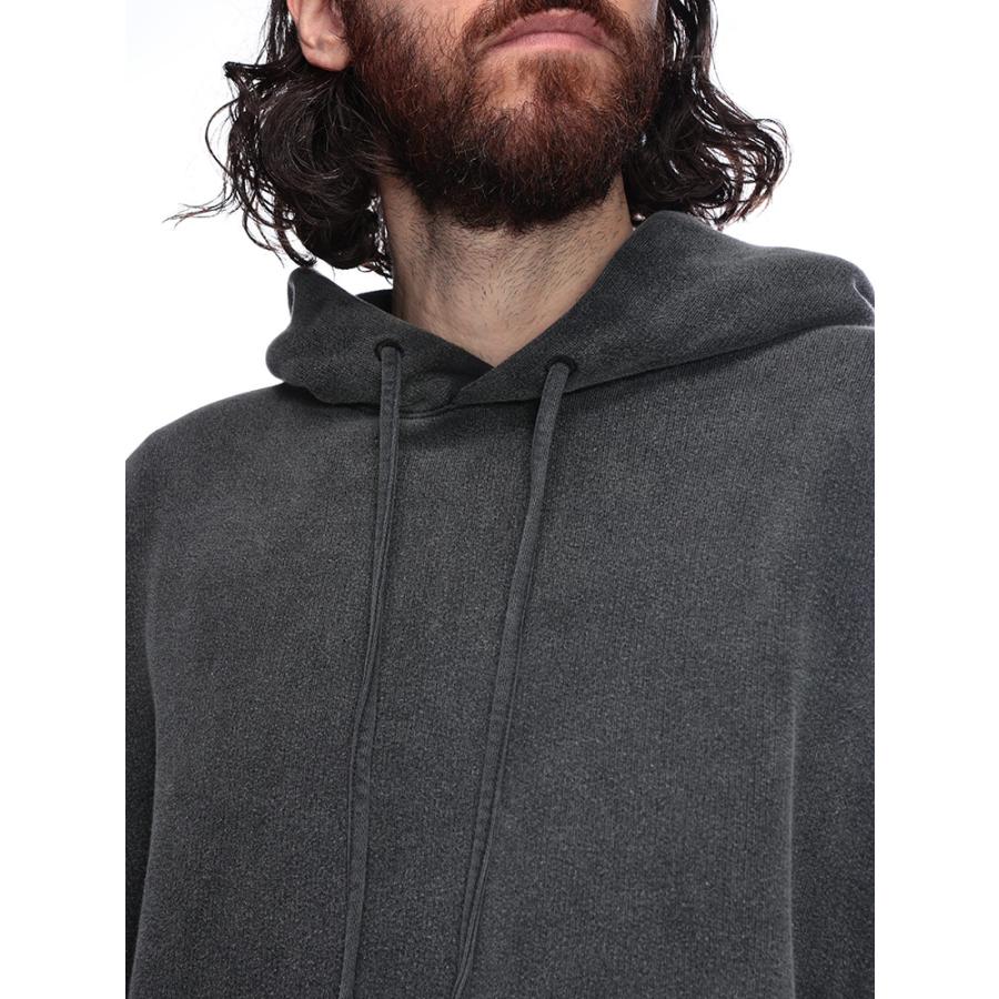 Acne Studios（アクネ ストゥディオズ） バックワンポイントロゴ プル