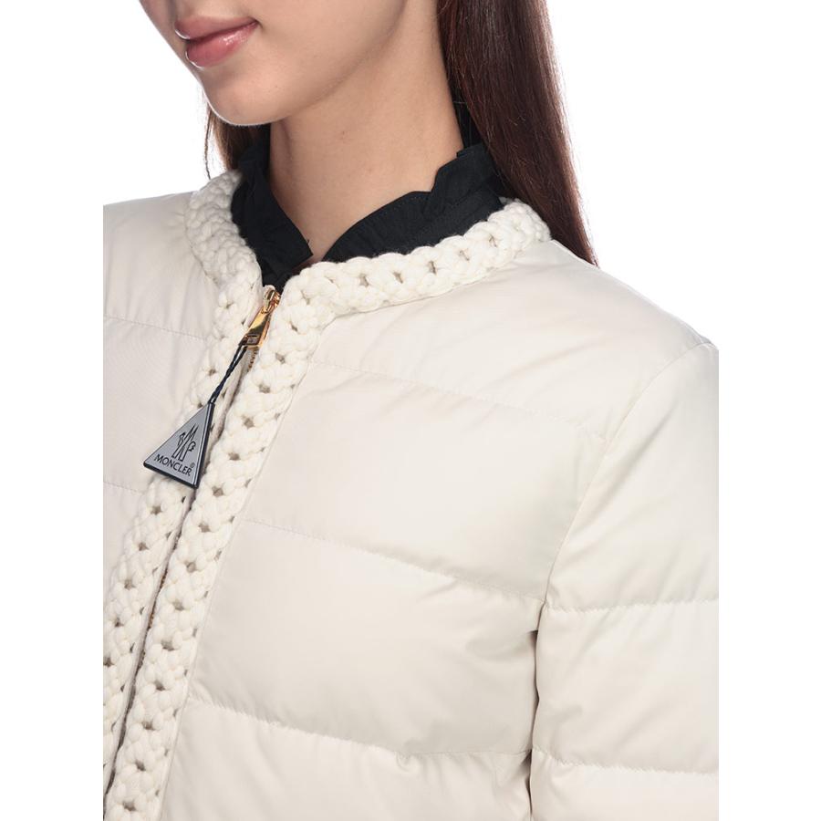 MONCLER（モンクレール） ノーカラー フルジップ ダウンジャケット