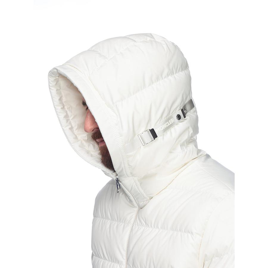 MONCLER（モンクレール） ダウン アウター フードロゴ ストラップ