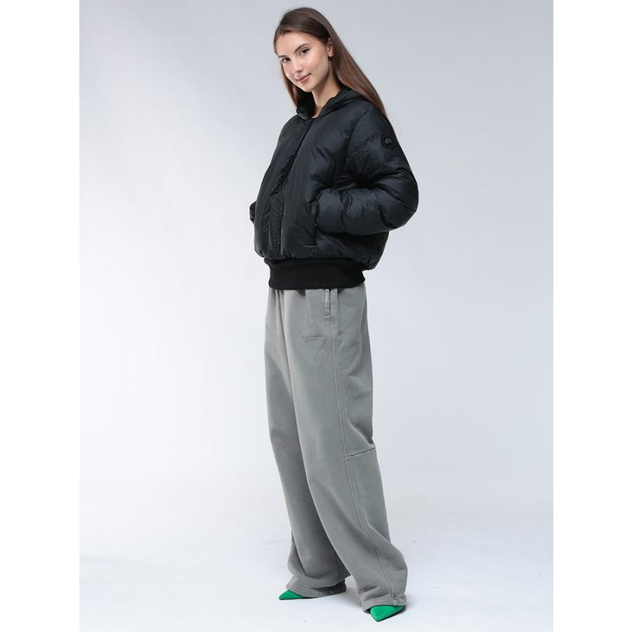 CANADA GOOSE（カナダグース） ダウン ブルゾン レディース フード