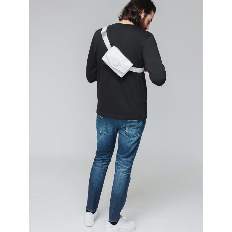 CANADA GOOSE (カナダグース) ロゴ ミニ ウエスト パック CGL8837Uの画像