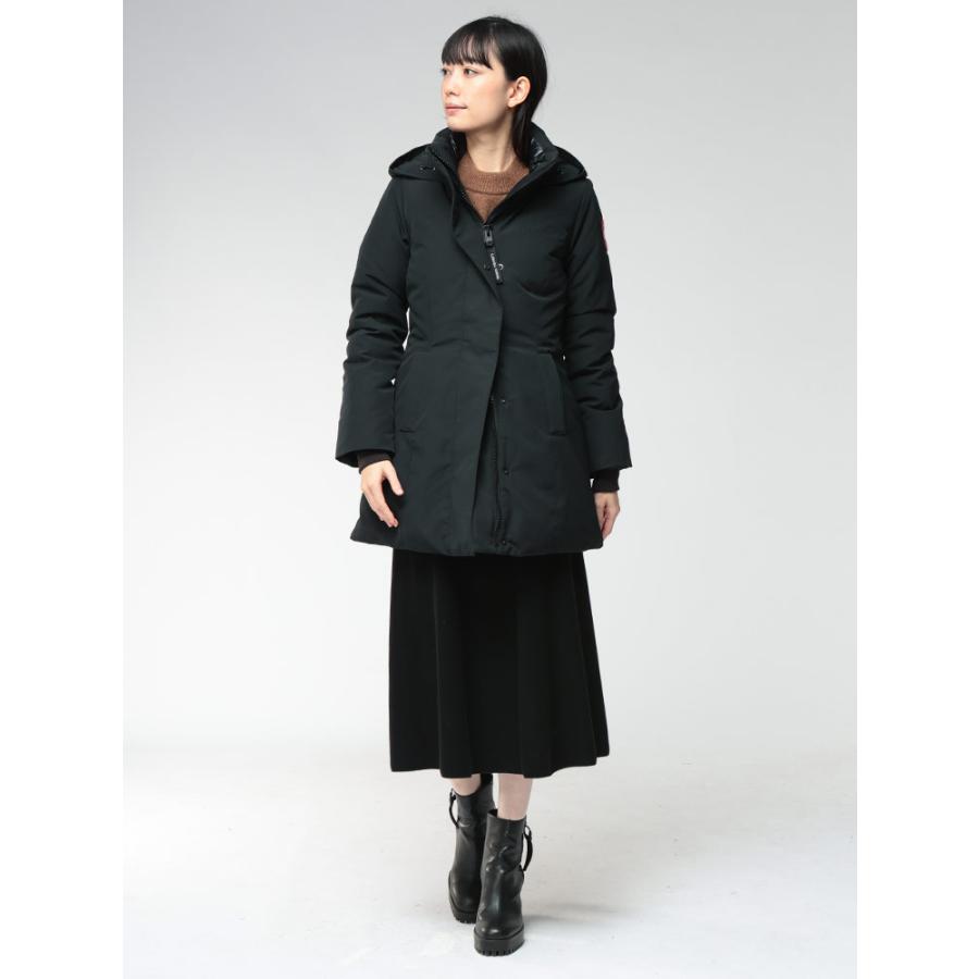 CANADA GOOSE（カナダグース） ダウン アウター フード ボタンジップ