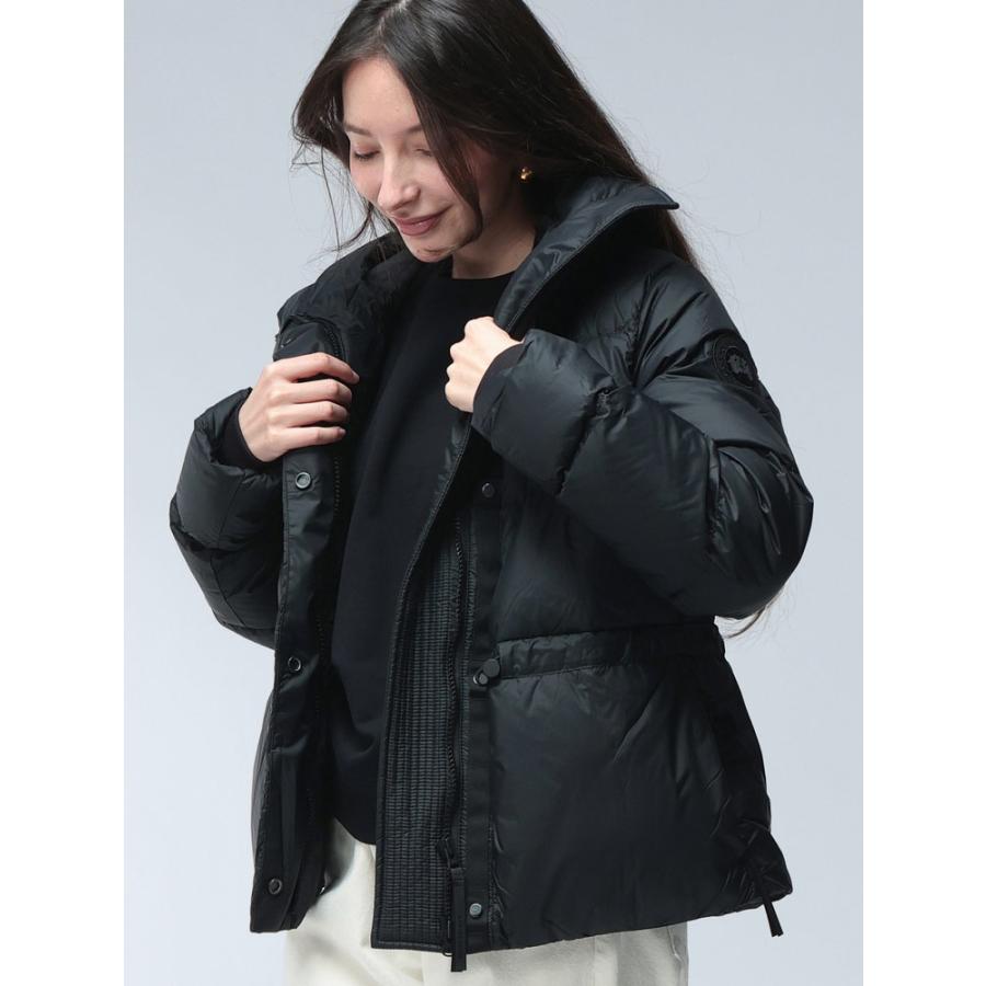 値下げ中！カナダグース　ダウンジャケット　カーキS レディース CANADA GOOSE（ダウンジャケット ・ グリーン・カーキ/緑色系）の
