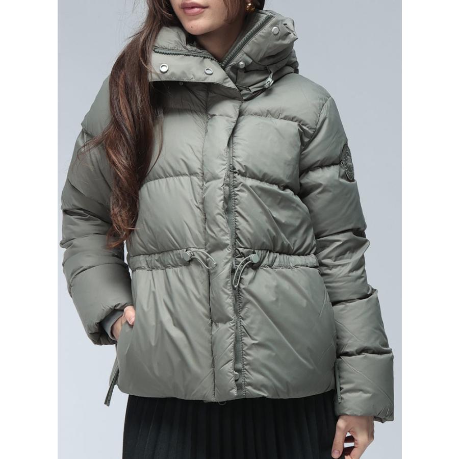 CANADA GOOSE（カナダグース） ダウン ブルゾン レディース ロゴ