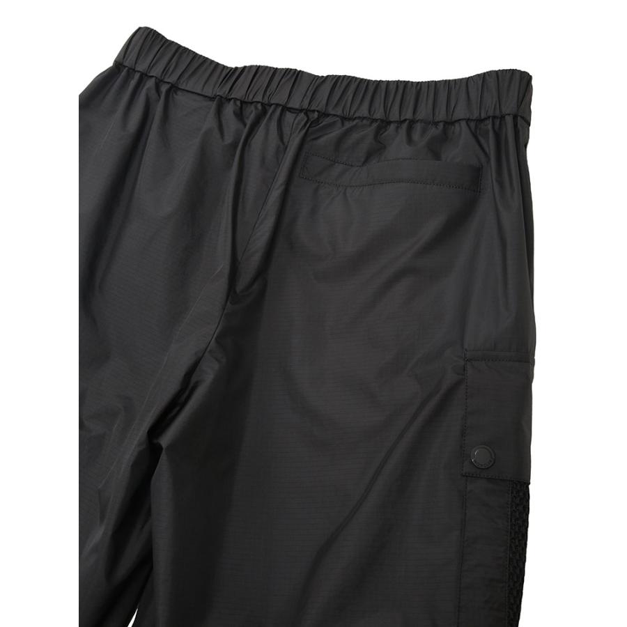 モンクレール MONCLER メンズ ショートパンツ カーゴポケット 裏メッシュ ショーツ MC2B00003598AS ブランド ボトムス ポケット 春 夏の画像