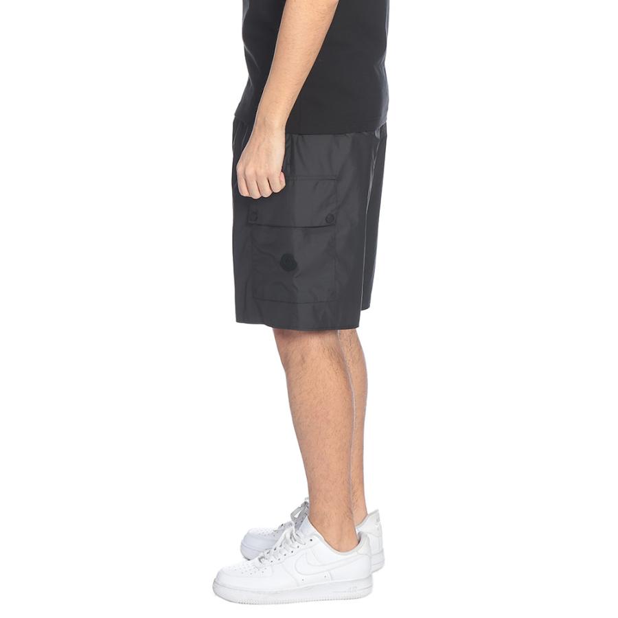 モンクレール MONCLER メンズ ショートパンツ カーゴポケット 裏メッシュ ショーツ MC2B00003598AS ブランド ボトムス ポケット 春 夏の画像