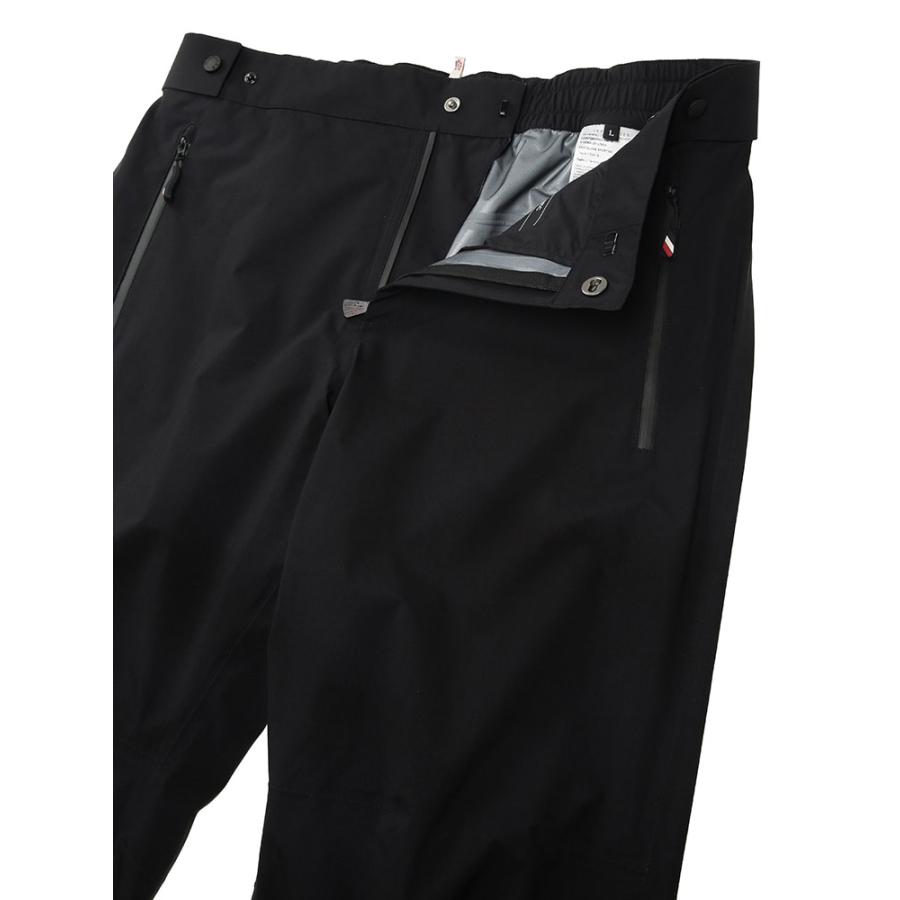 モンクレール MONCLER メンズ パンツ GORE-TEX ナイロン ロングパンツ MCGN2A000035987 ブランド ボトムス スポーツ トレーニングの画像