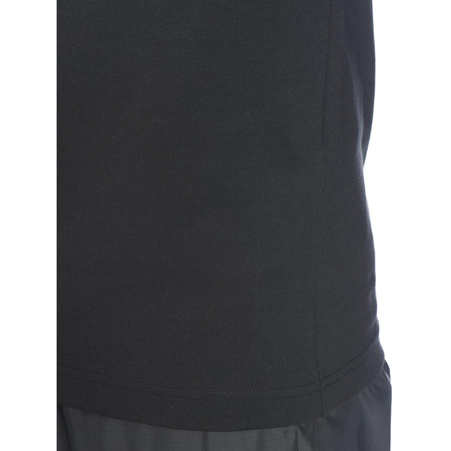 モンクレール MONCLER メンズ Tシャツ 半袖 ワッペンプリント クルーネック カットソー MC8C0003489B8U ブランド トップス コットン プリント 春 夏の画像