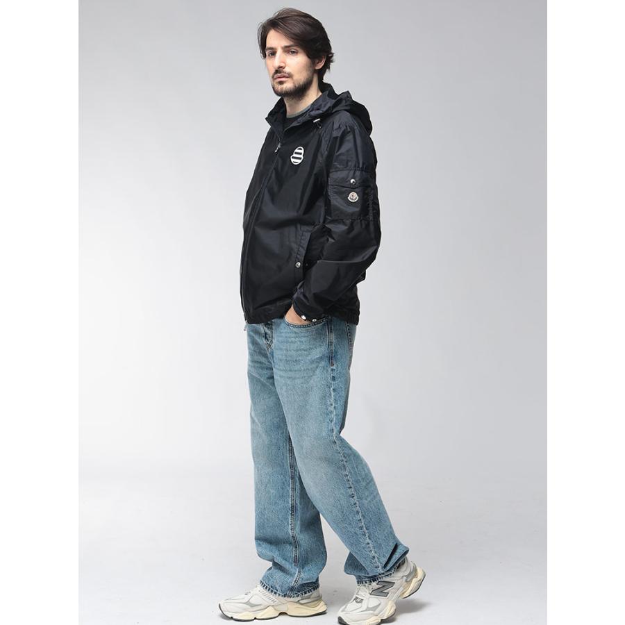 モンクレール MONCLER メンズ ナイロンパーカー MCMORNAY6ボーダーワッペン フルジップ ジャケット ブランド アウター ブルゾン フード ジップの画像