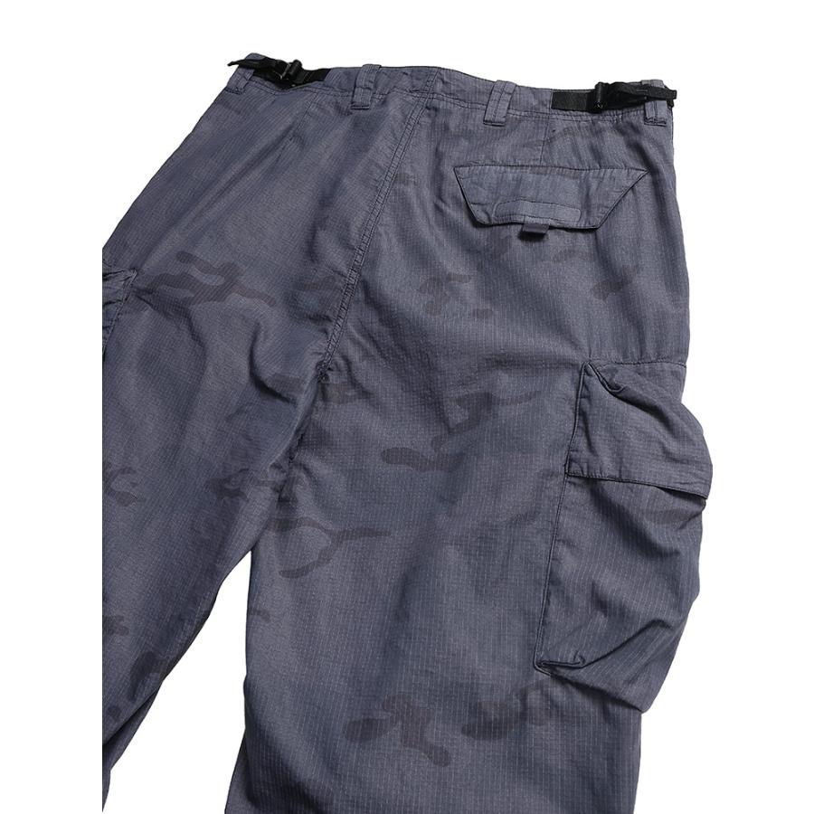 ストーンアイランド STONE ISLAND メンズ ロングパンツ SI3100036S00E9ロゴパッチ カモフラ柄 カーゴパンツ ブランド ボトムス ナイロンパンツの画像