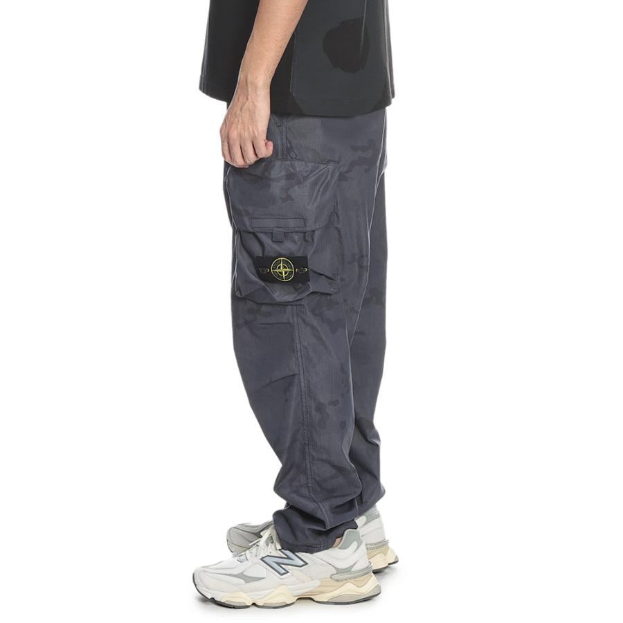 ストーンアイランド STONE ISLAND メンズ ロングパンツ SI3100036S00E9ロゴパッチ カモフラ柄 カーゴパンツ ブランド ボトムス ナイロンパンツの画像