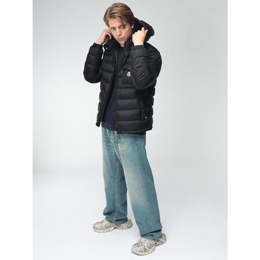 極美品 MONCLER モンクレール ハイブリッド 襟ロゴ ダウンジャケット MONCLER（モンクレール） メンズ ダウンジャケット フード着脱 ロゴ胸