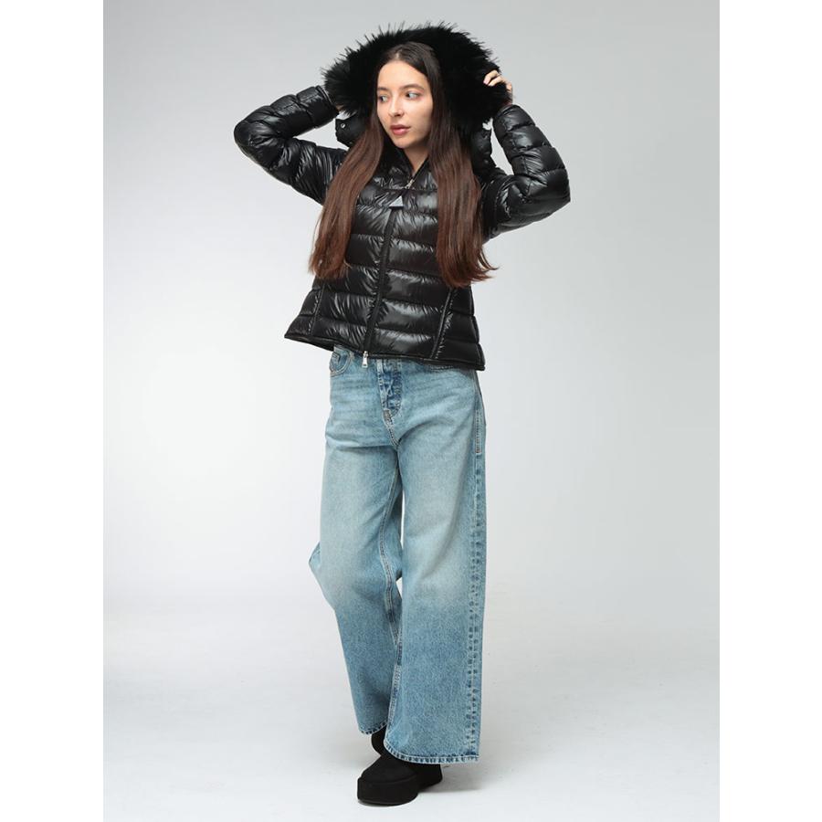 MONCLER（モンクレール） レディース ダウンジャケット ファーフード