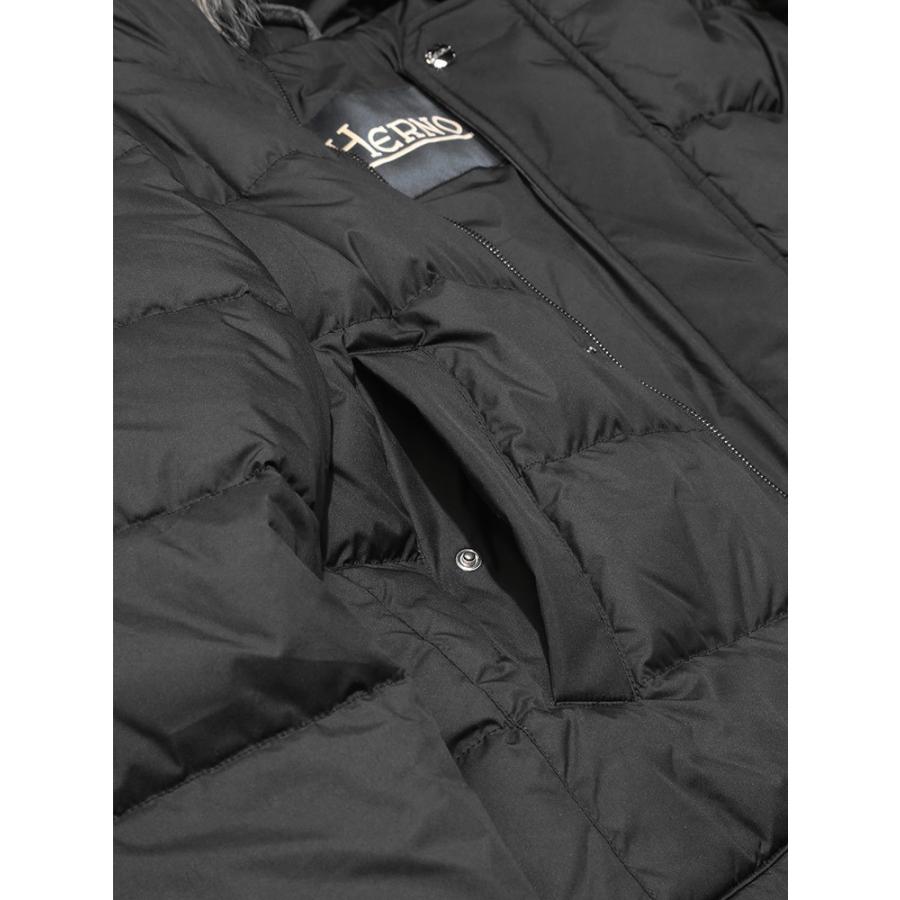 【新品 未使用 日本製】 ヘルノ メンズ ダウンジャケット HERNO ファー フード ダウン ブルゾン ブランド アウター パーカー ダウンコートミドル丈 HRPI0651U13220 【ZY1046507584】(38236円)