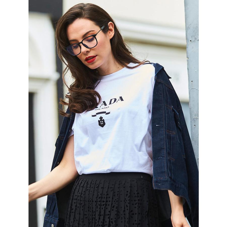 PRADA プラダ レディース Tシャツ ロゴプリント クルーネック PRADA プラダ レディース Tシャツ ロゴプリント クルーネック