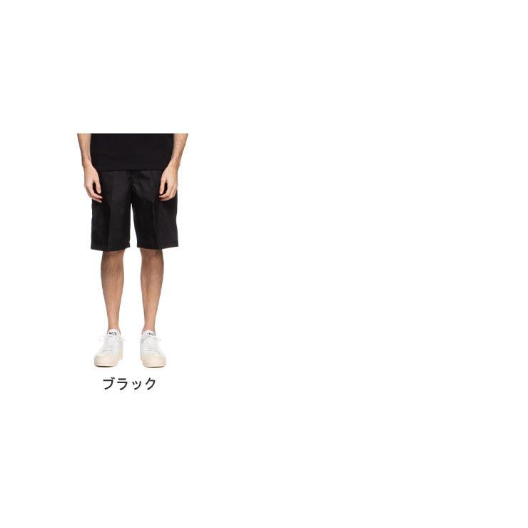 PRADA プラダ メンズ ショートパンツ ナイロン ワンポイントロゴ PRADA プラダ メンズ ショートパンツ ナイロン ワンポイントロゴ