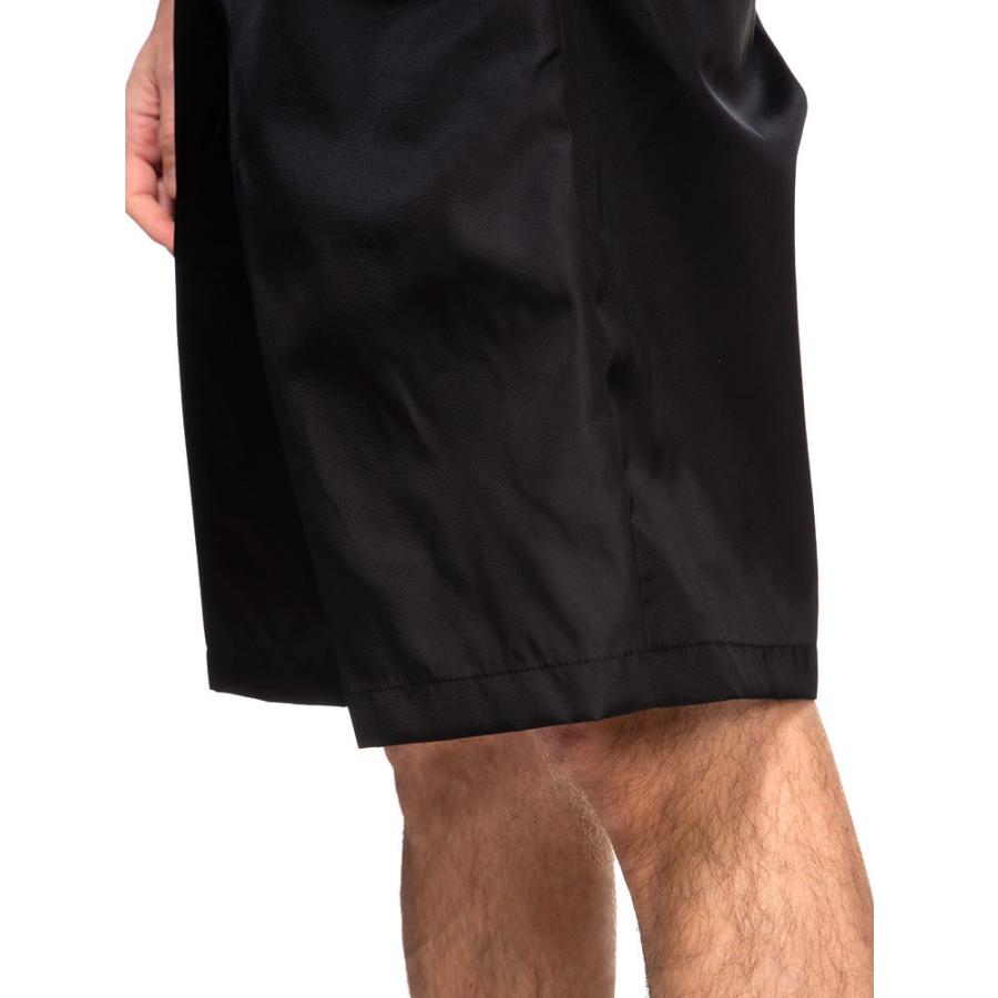 PRADA（プラダ） メンズ ショートパンツ ナイロン ワンポイントロゴ