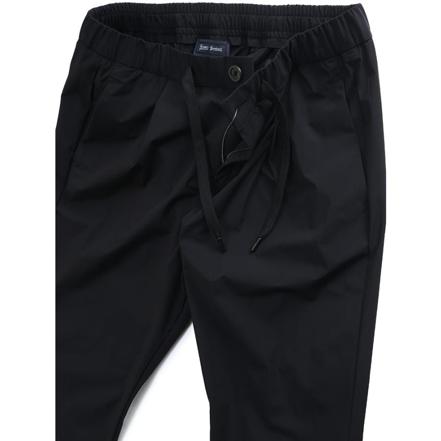 HERNO（ヘルノ） パンツ ナイロンパンツ メンズ ストレッチ テーパード