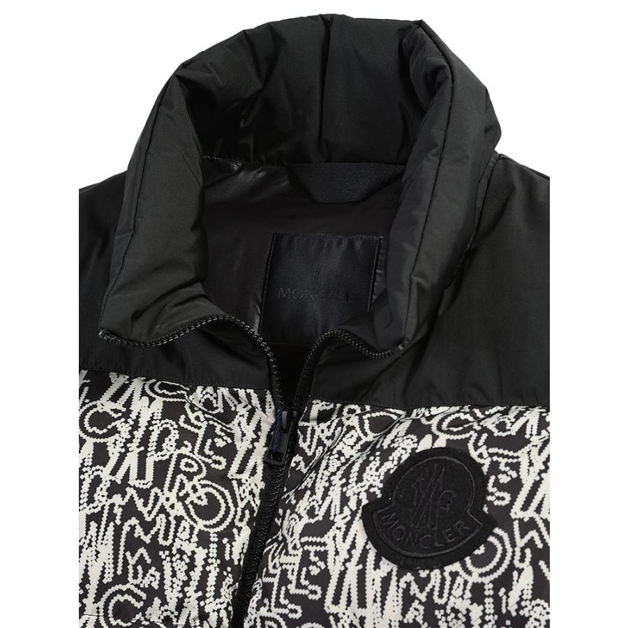 MONCLER（モンクレール） 袖着脱 2WAY 総ロゴ ショートダウン