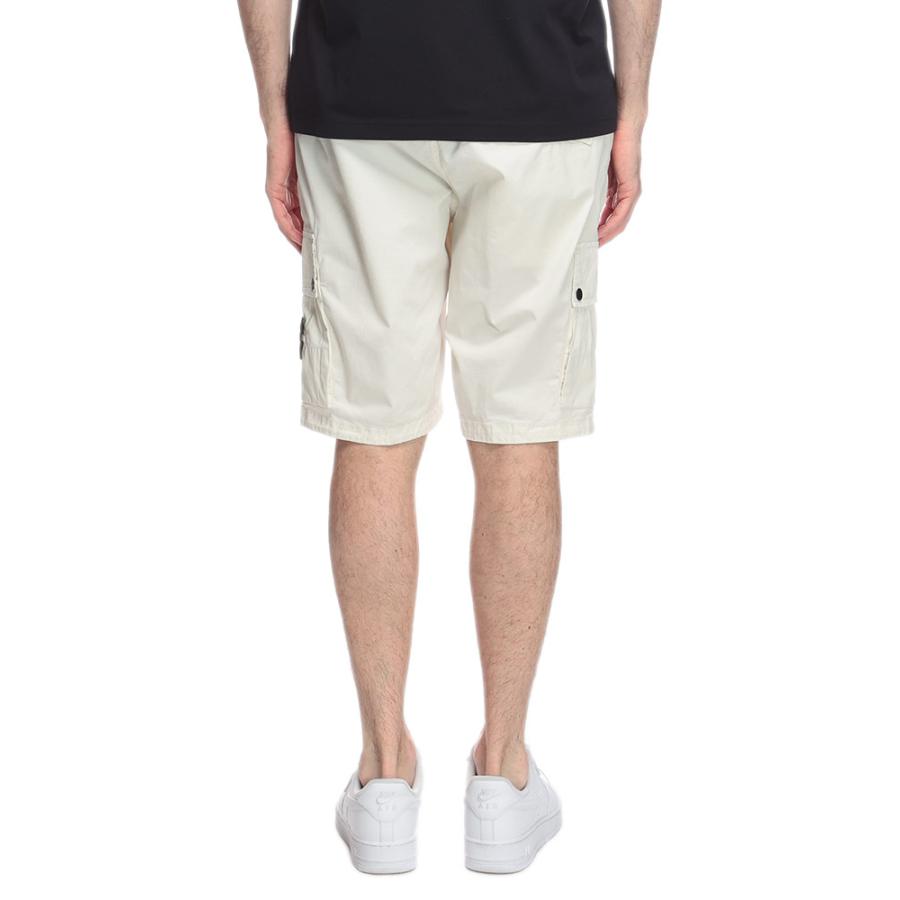 STONE ISLAND（ストーン アイランド） ショートパンツ ハーフパンツ